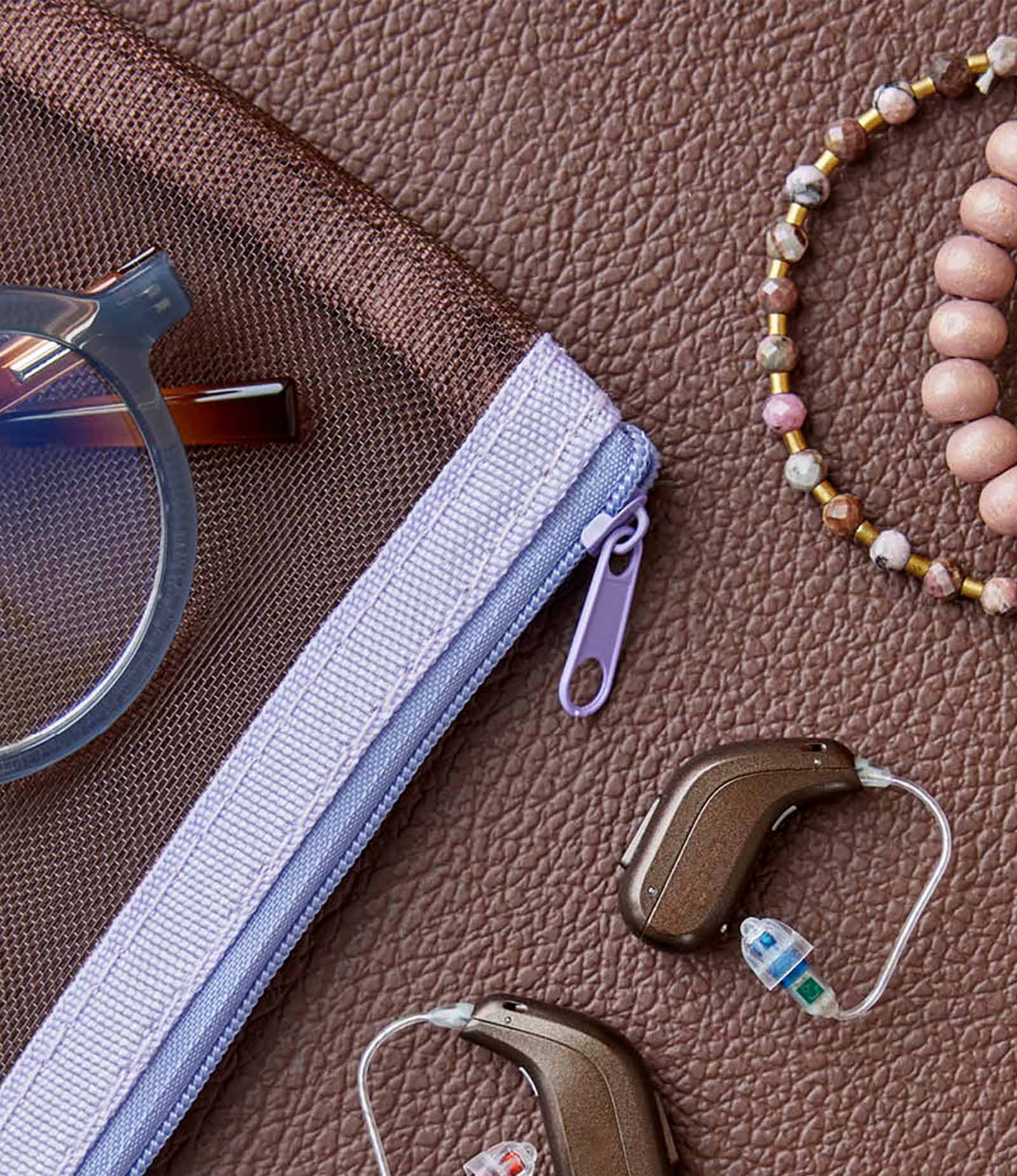 Los audífonos no son amplificadores: aprende a distinguirlos